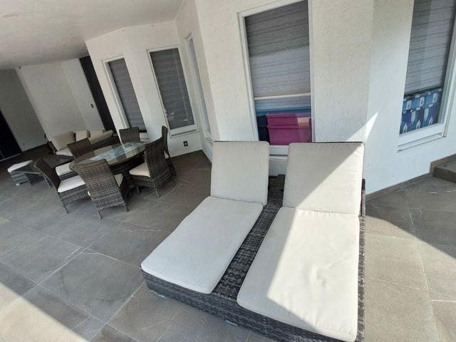 place photo 51