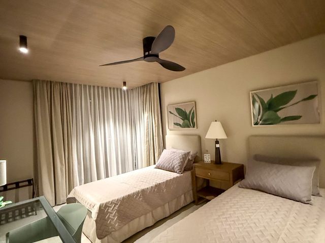 place photo 57