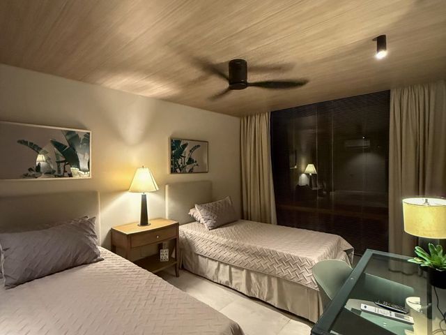 place photo 60