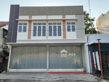 Komersial untuk disewakan di Setabelan