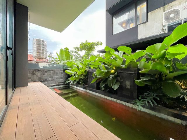 place photo 75