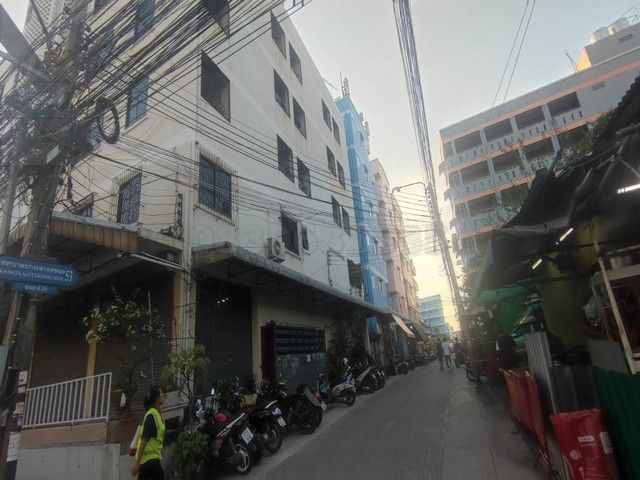 place photo 16