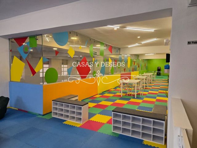 place photo 24