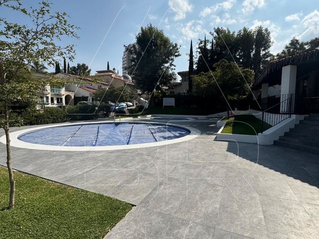 place photo 36