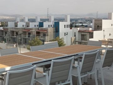 place photo 80