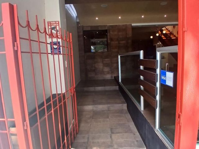 place photo 18