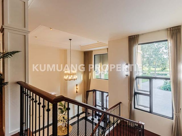 place photo 81