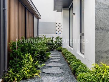 place photo 82
