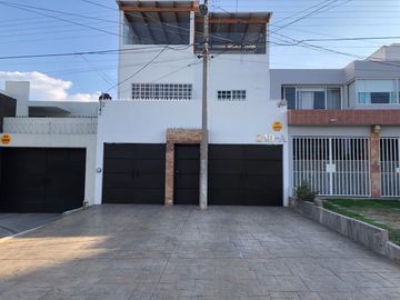 place photo 58