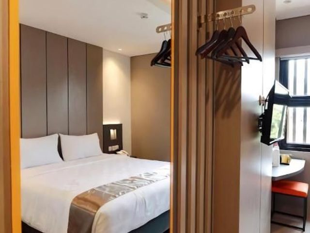 place photo 24