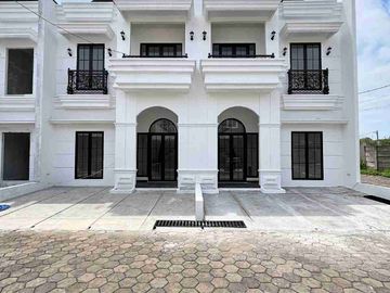 Kota Depok, Jawa Barat - AC, Cctv, Garasi