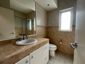 place photo 48