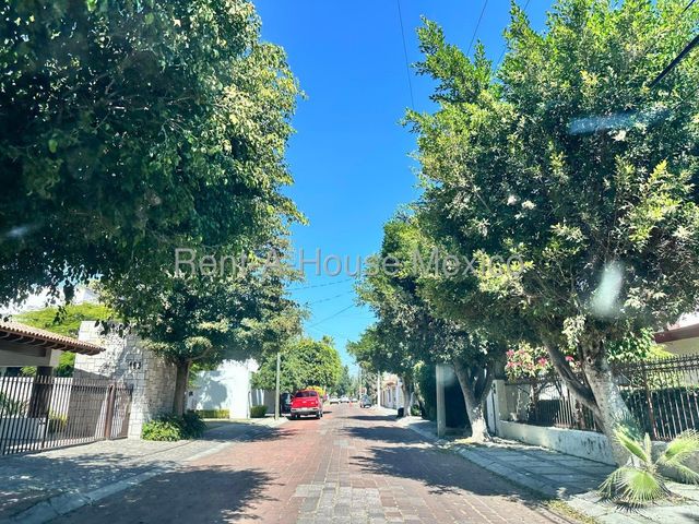 place photo 81