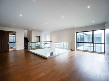 place photo 49