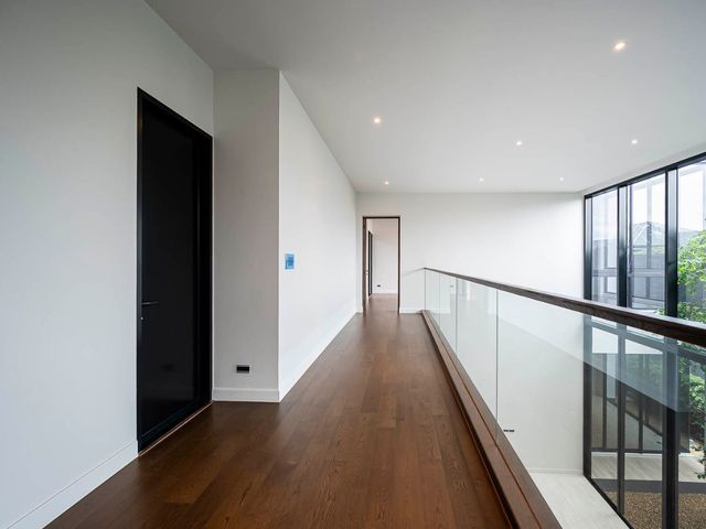 place photo 51