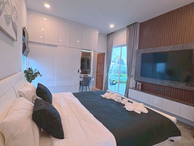 place photo 48
