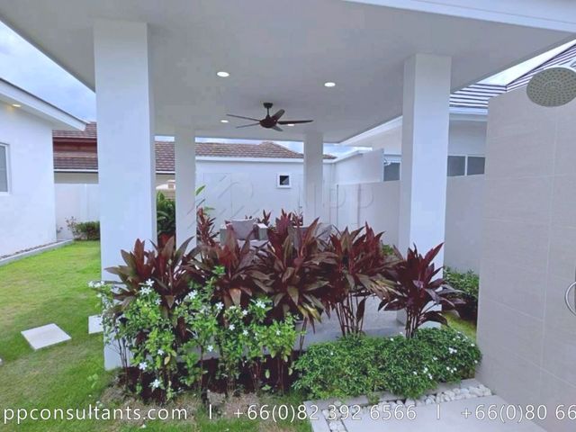 place photo 24