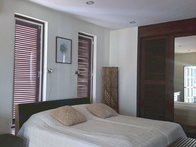 place photo 65