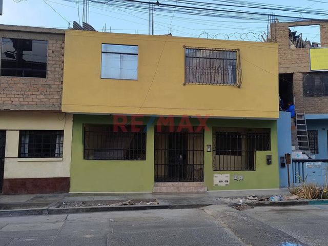 Venta Casa Vivienda En Urbanizaciòn Perù - San Martin De Porres