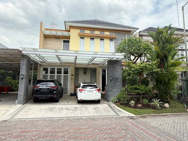 Rumah Minimalis 2 Lt Siap Pakai Murah Pakuwon City