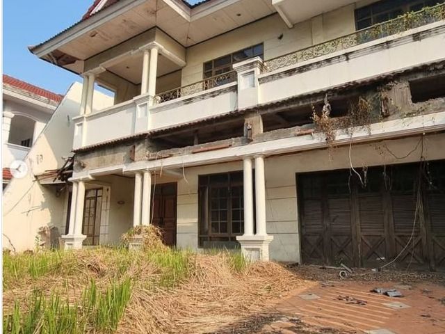 Dijual Hitung Tanah Cepat Murah Rumah Tua Pinisi Permai PIK Uk 536 sqm
