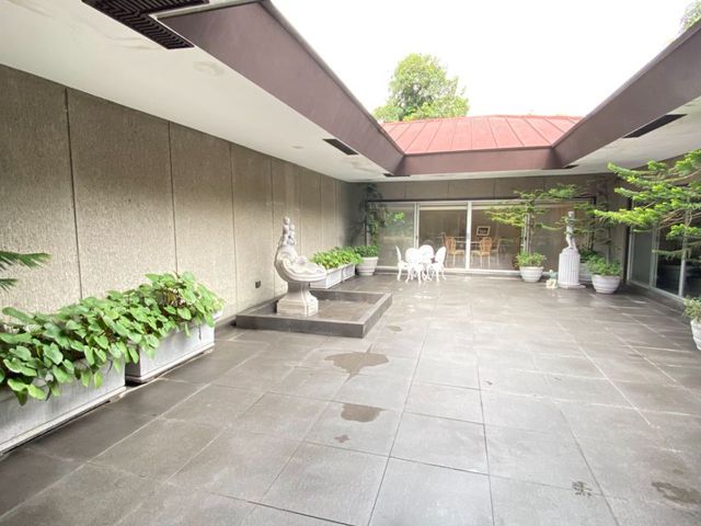 place photo 59