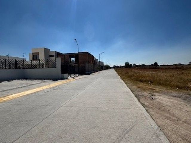 place photo 23