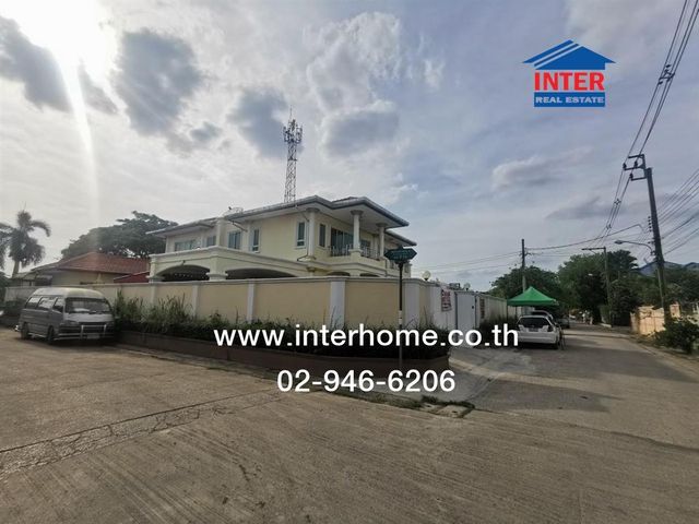 place photo 19