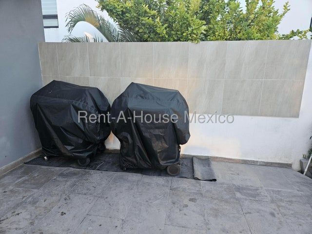 place photo 40
