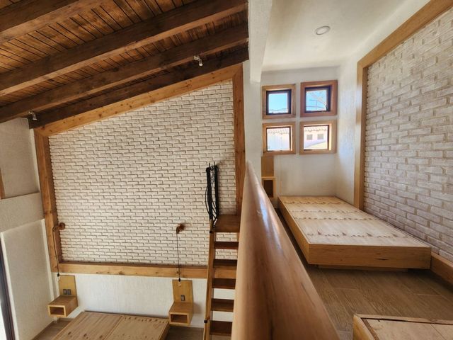 place photo 48