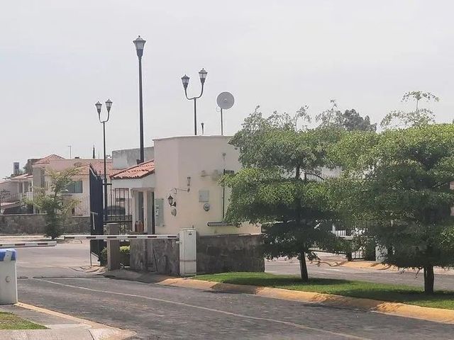 place photo 36