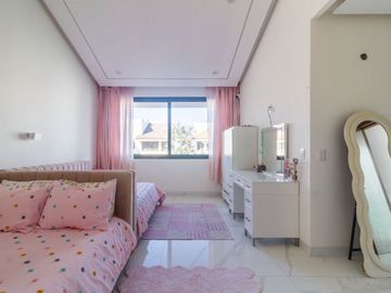 place photo 53