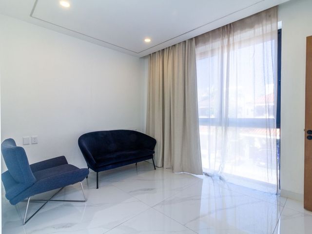 place photo 75