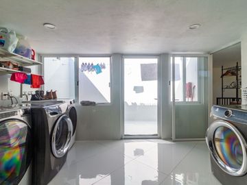 place photo 80