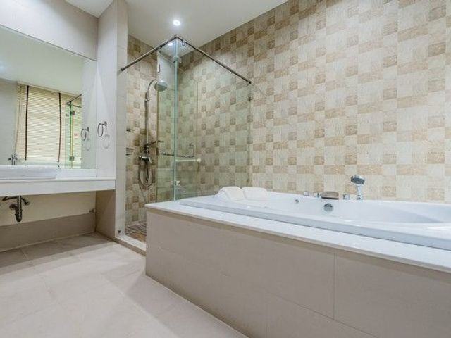place photo 40