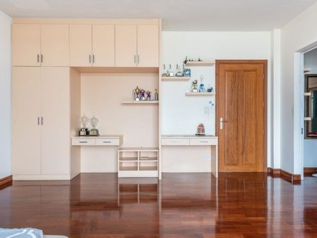 place photo 60
