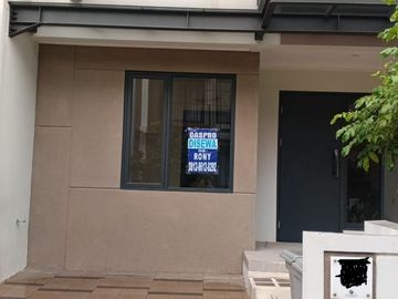 Leonora tipe Attic dengan desain modern dan tata ruang sangat besar