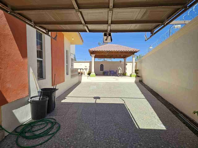 place photo 31