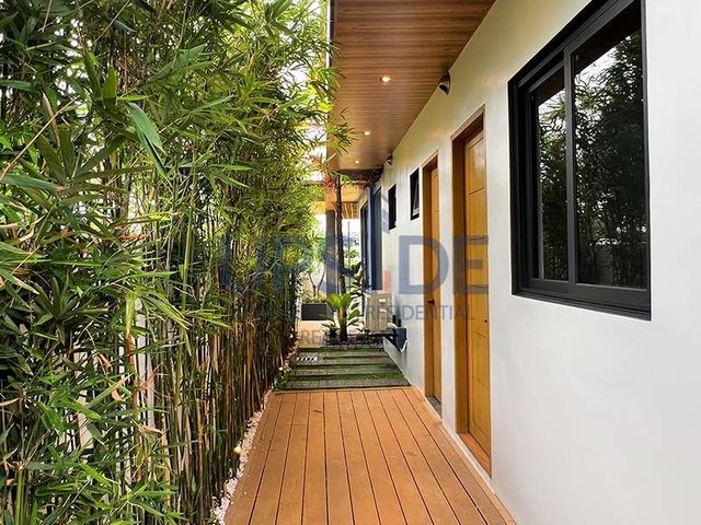 place photo 95