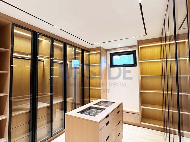 place photo 62