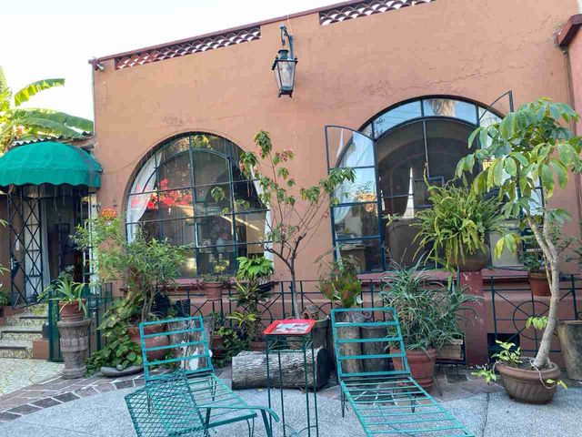 place photo 11
