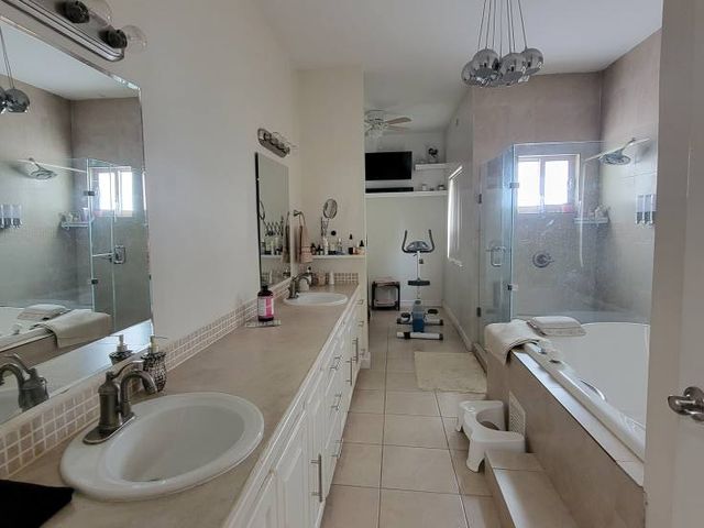 place photo 36