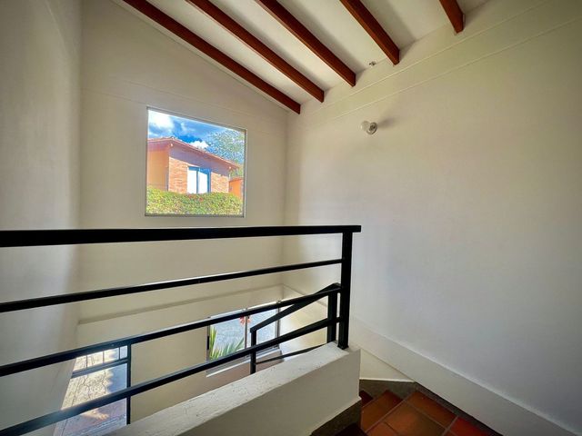 place photo 59