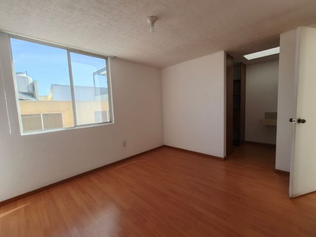 place photo 50