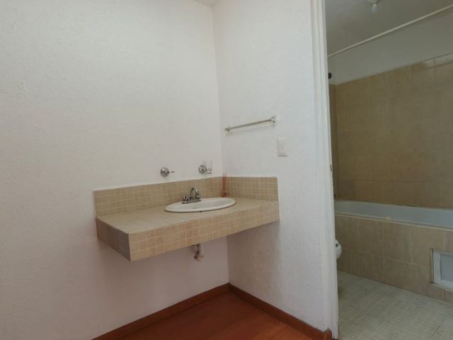 place photo 52