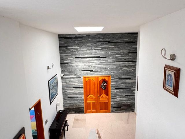 place photo 59