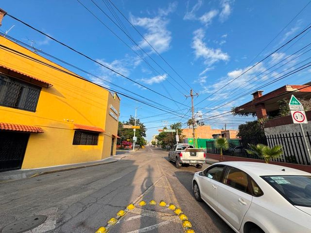 place photo 18