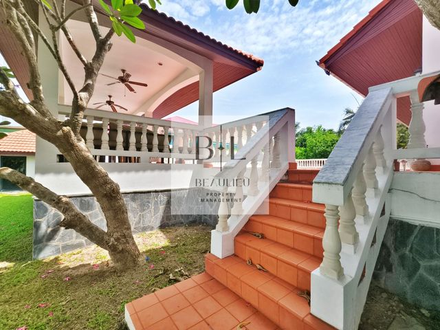 place photo 48