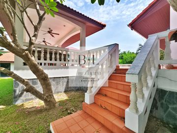 place photo 48
