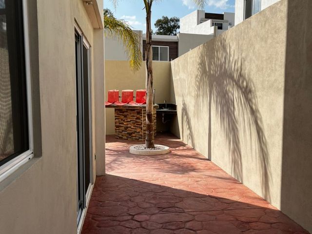 place photo 39